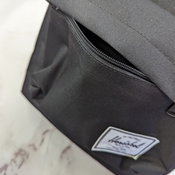 Herschel Backpack Amazon Prime Student Linked In Black Gift Employee Merch Rare - Picture 15 of 16
